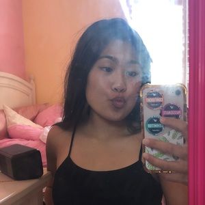 Meet your Posher, Lauren